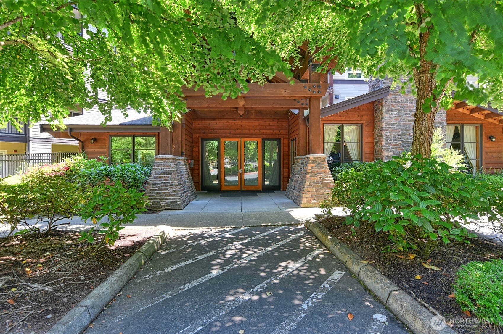 18707 SE Newport Way #303 — photo