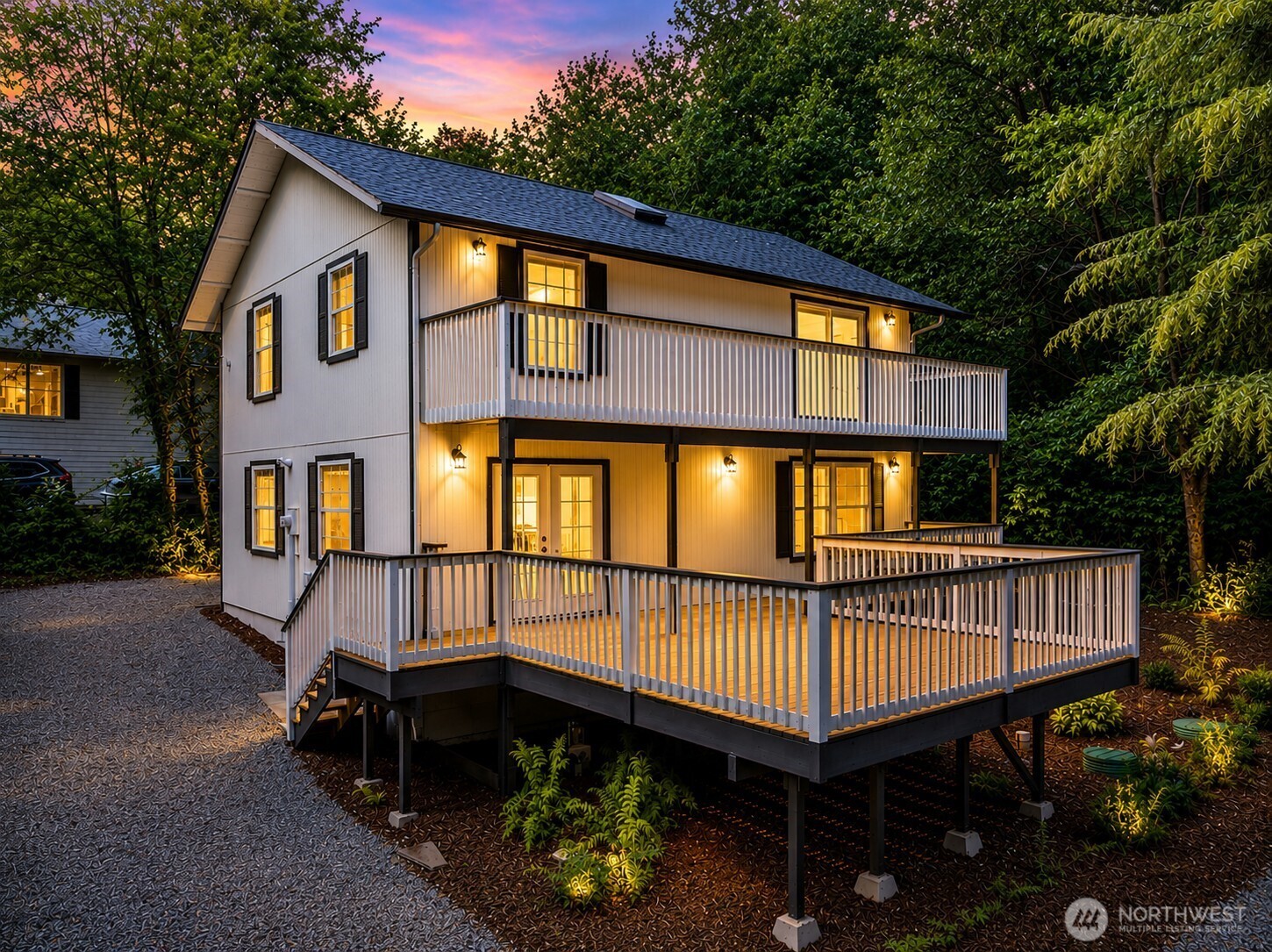 7605 NE Hidden Cove Rd — photo