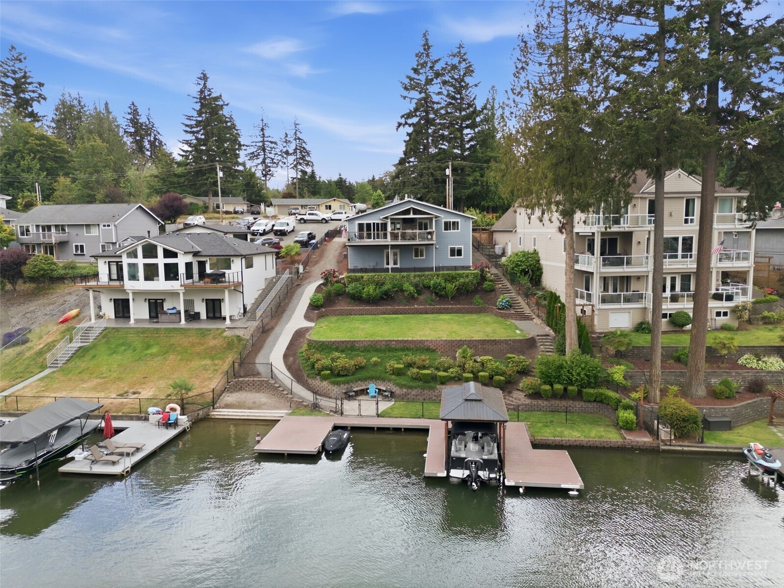 20910 Church Lake Drive E — photo