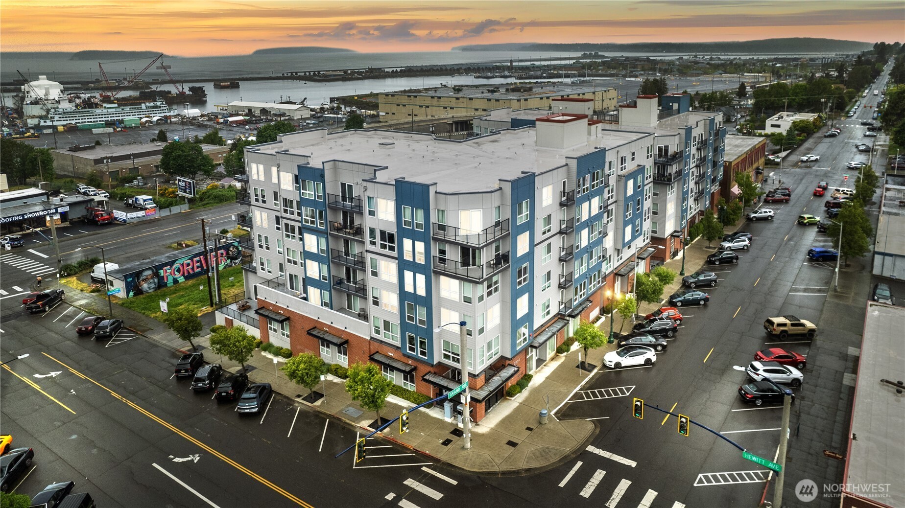 2818 Grand Avenue #B407 — photo