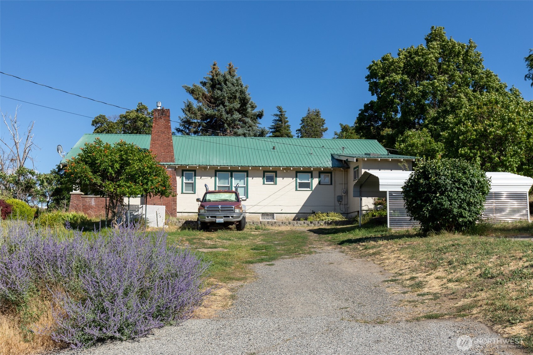 2115 Sleepy Hollow Road — photo