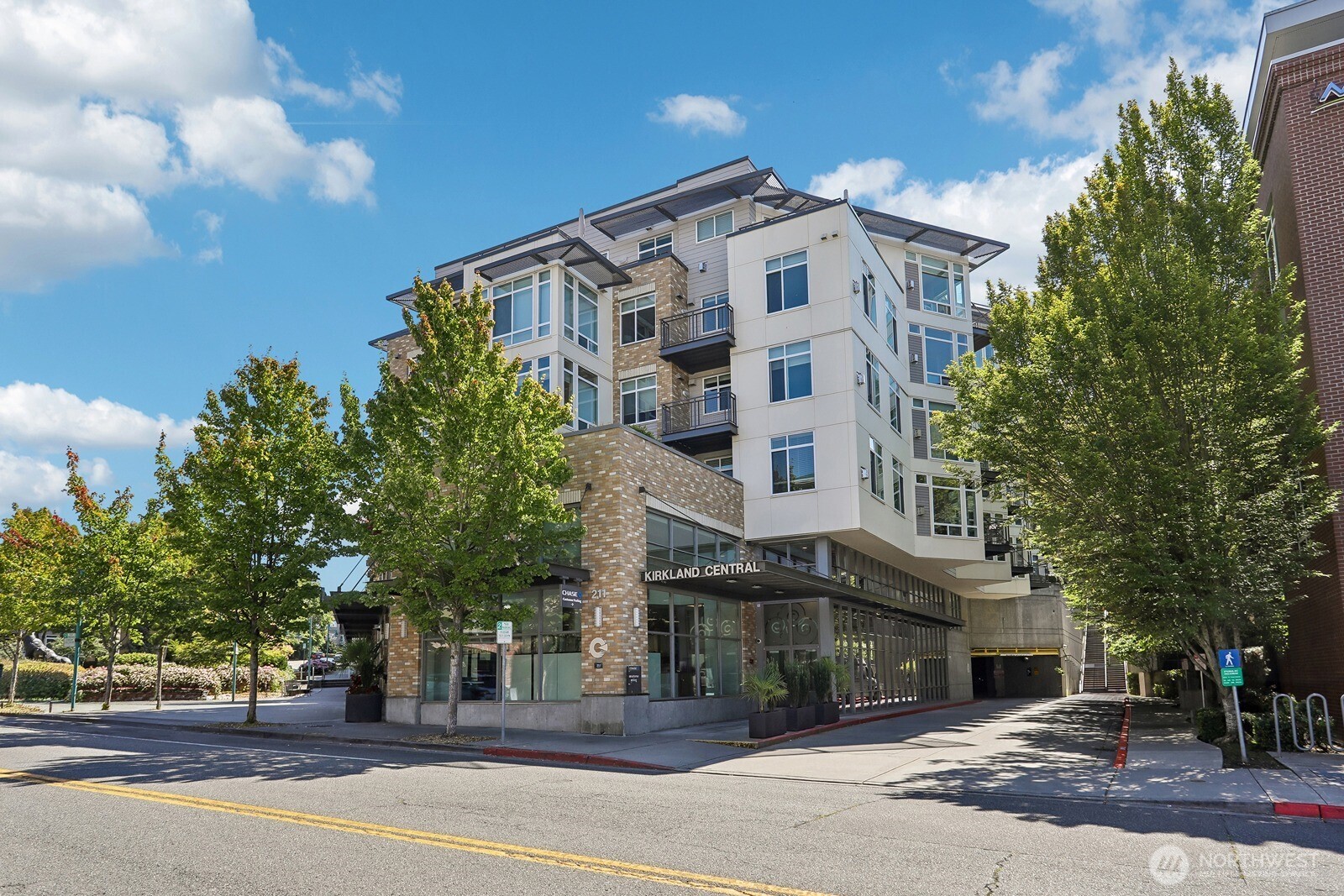 211 Kirkland Avenue #206 — photo