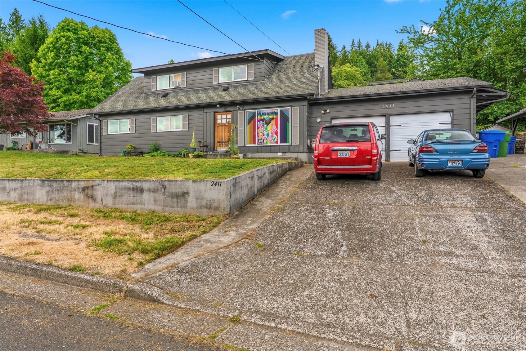 2411 Burcham Street — photo