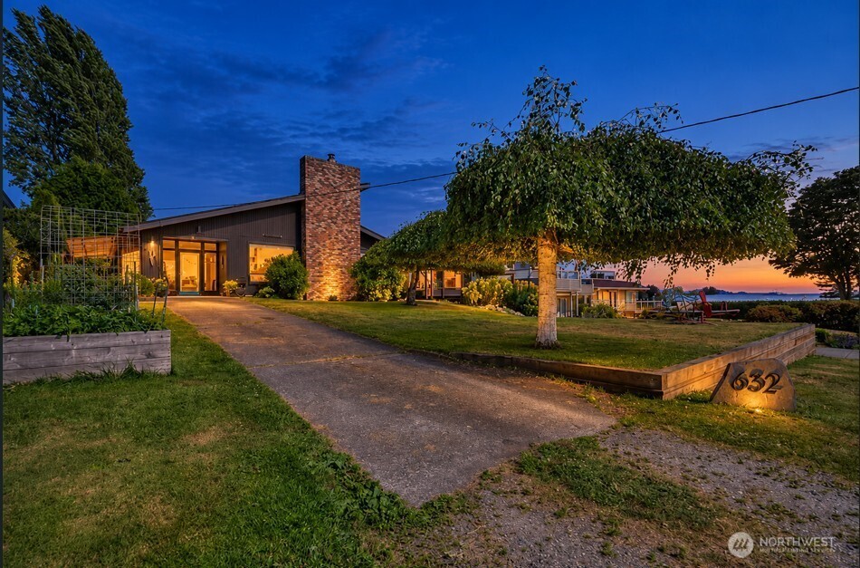 632 Highland Drive — photo