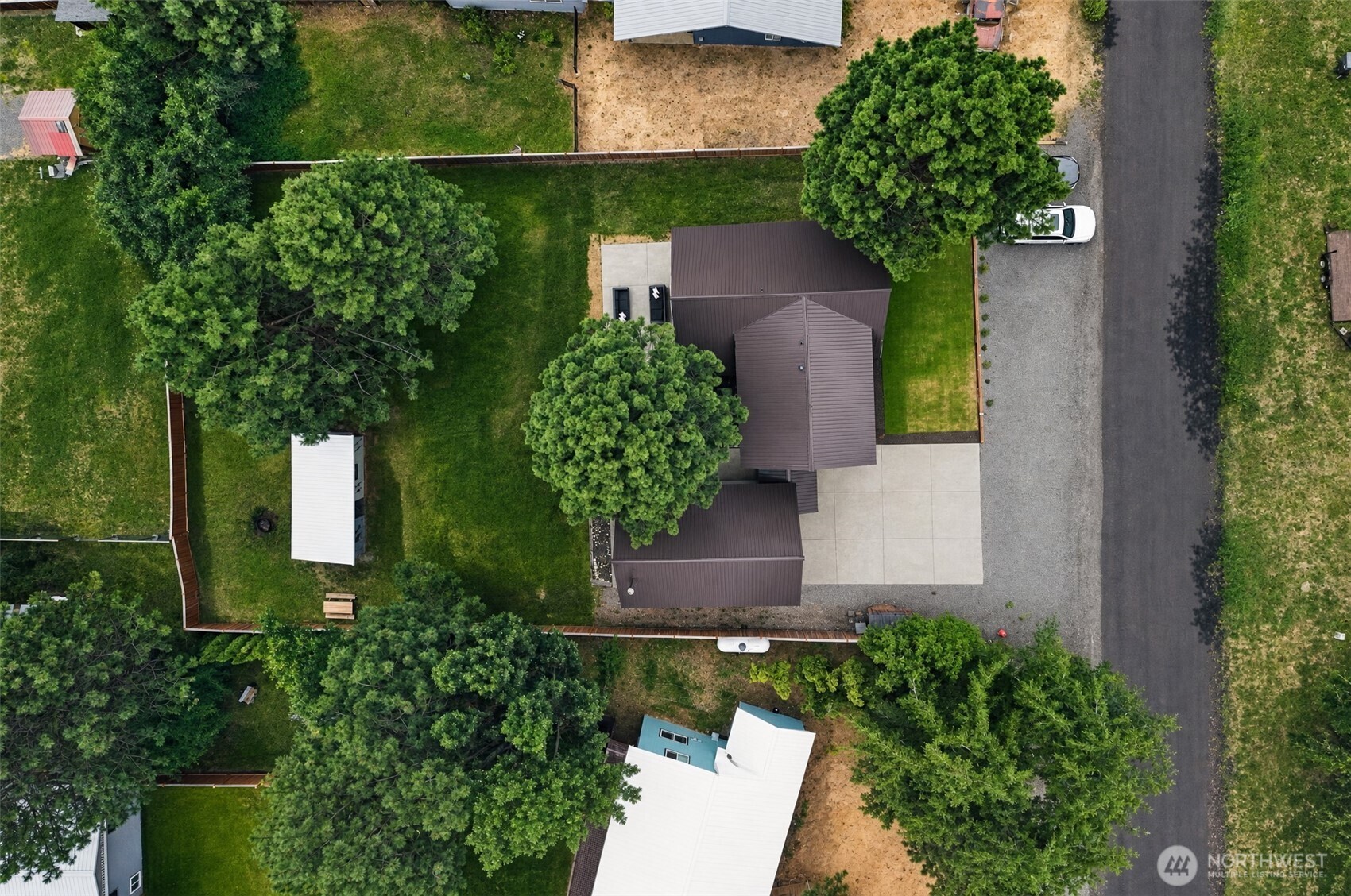 150 Grand Fir Lane — photo