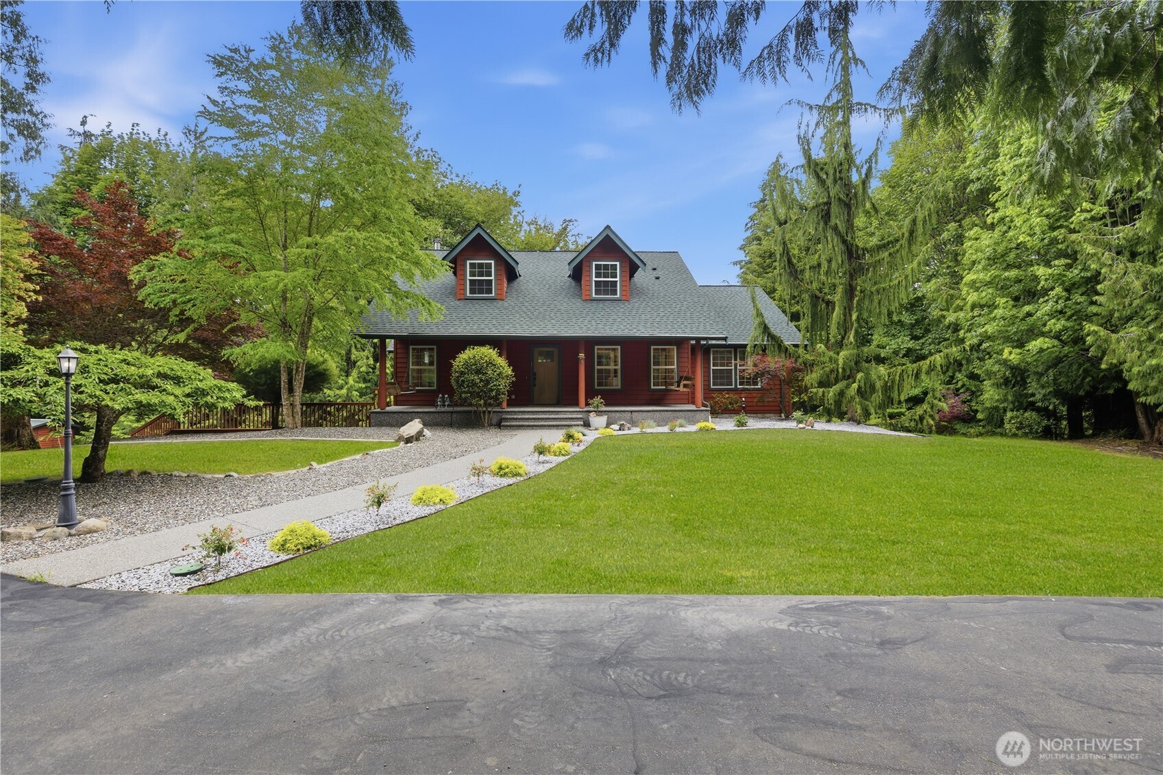 3145 Lakeshore Road — photo