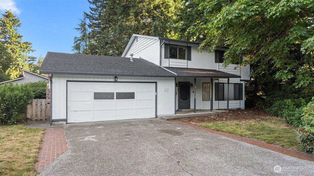 1717 Governor Stevens Court SE — photo