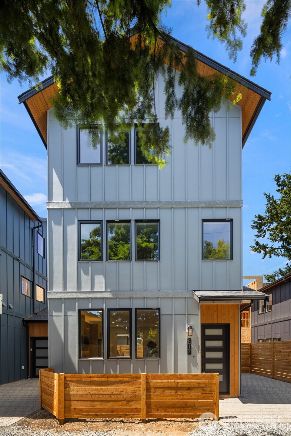 512 N 92nd Street — photo