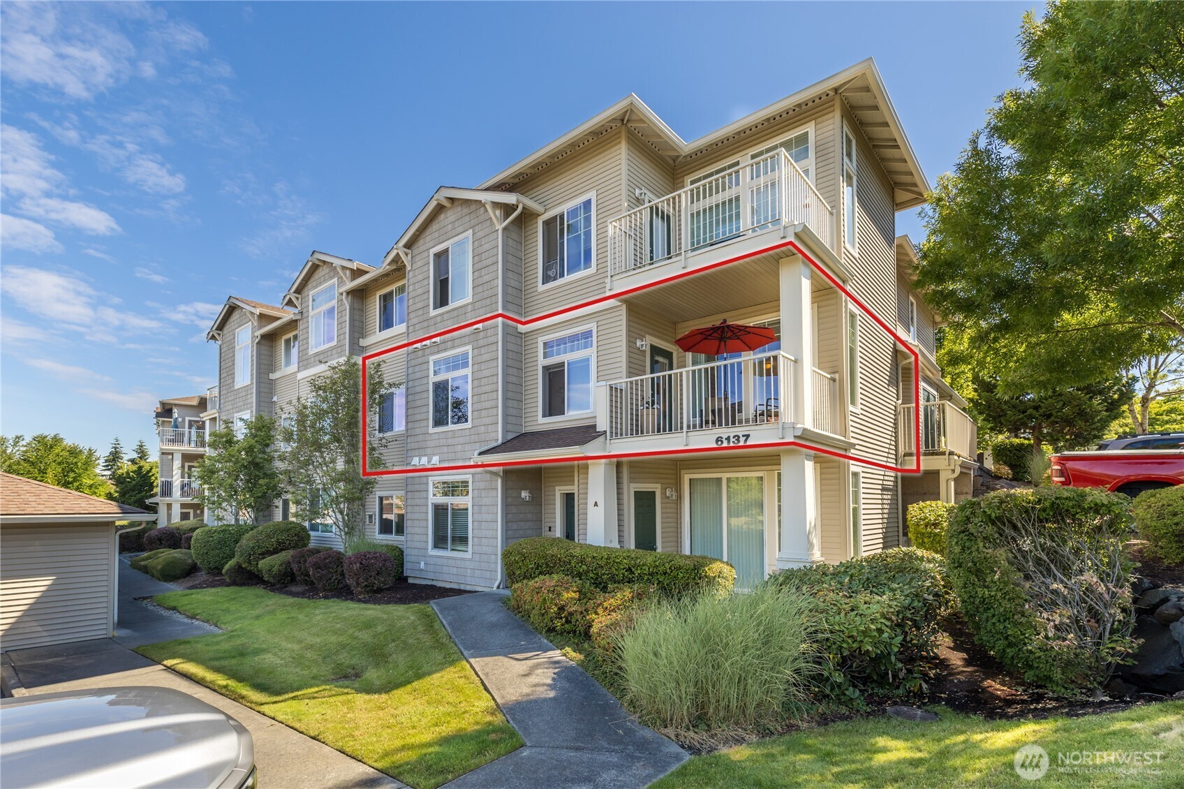6137 Hazel Loop SE #B — photo