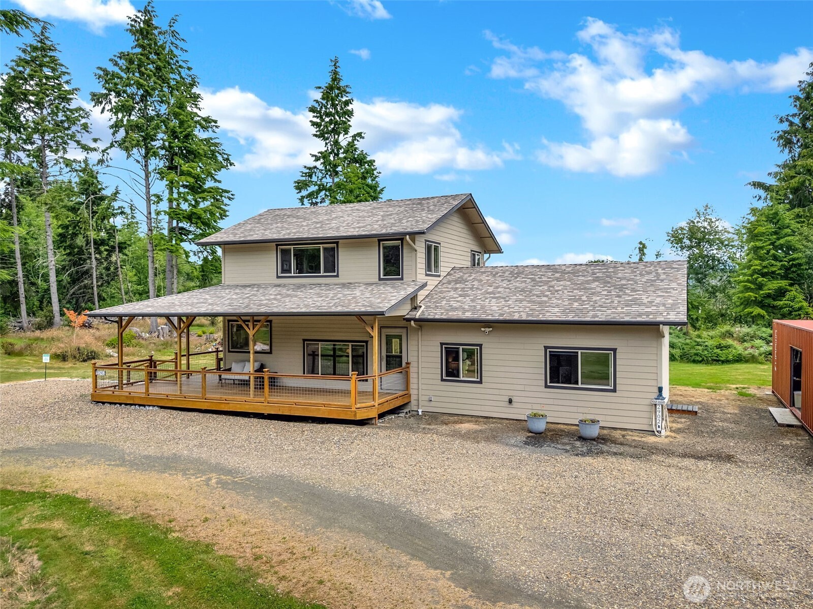 2902 Foxglove Lane — photo
