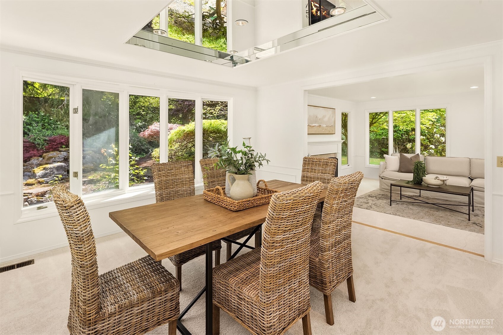 8531 Hunts Point Lane, Hunts Point, WA 98004 — photo 3