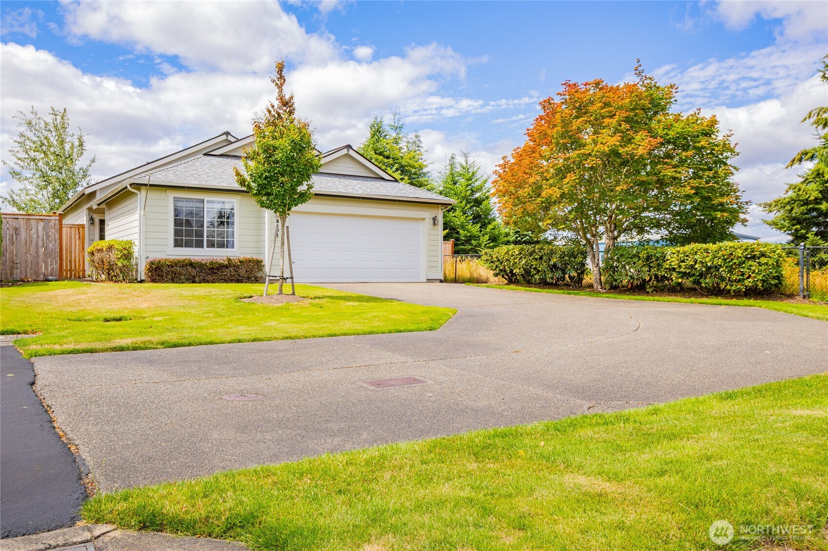 8101 Westcott Lane SE — photo