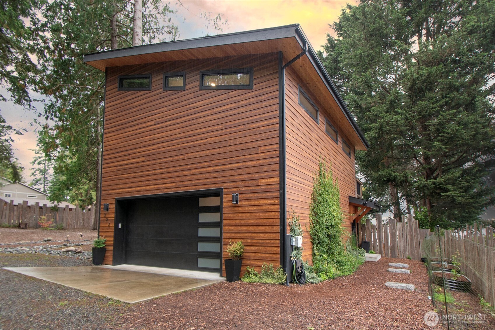392 Buckloop Road, Sequim, WA 98382 — photo 2
