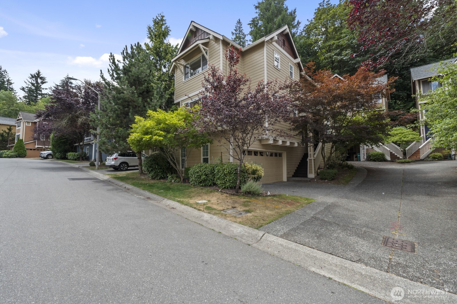 71 Sunset Court NW — photo