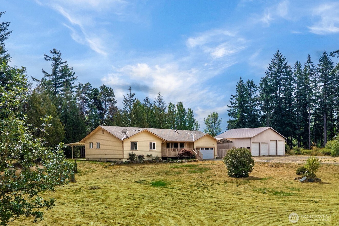 13604 Vail Road SE — photo