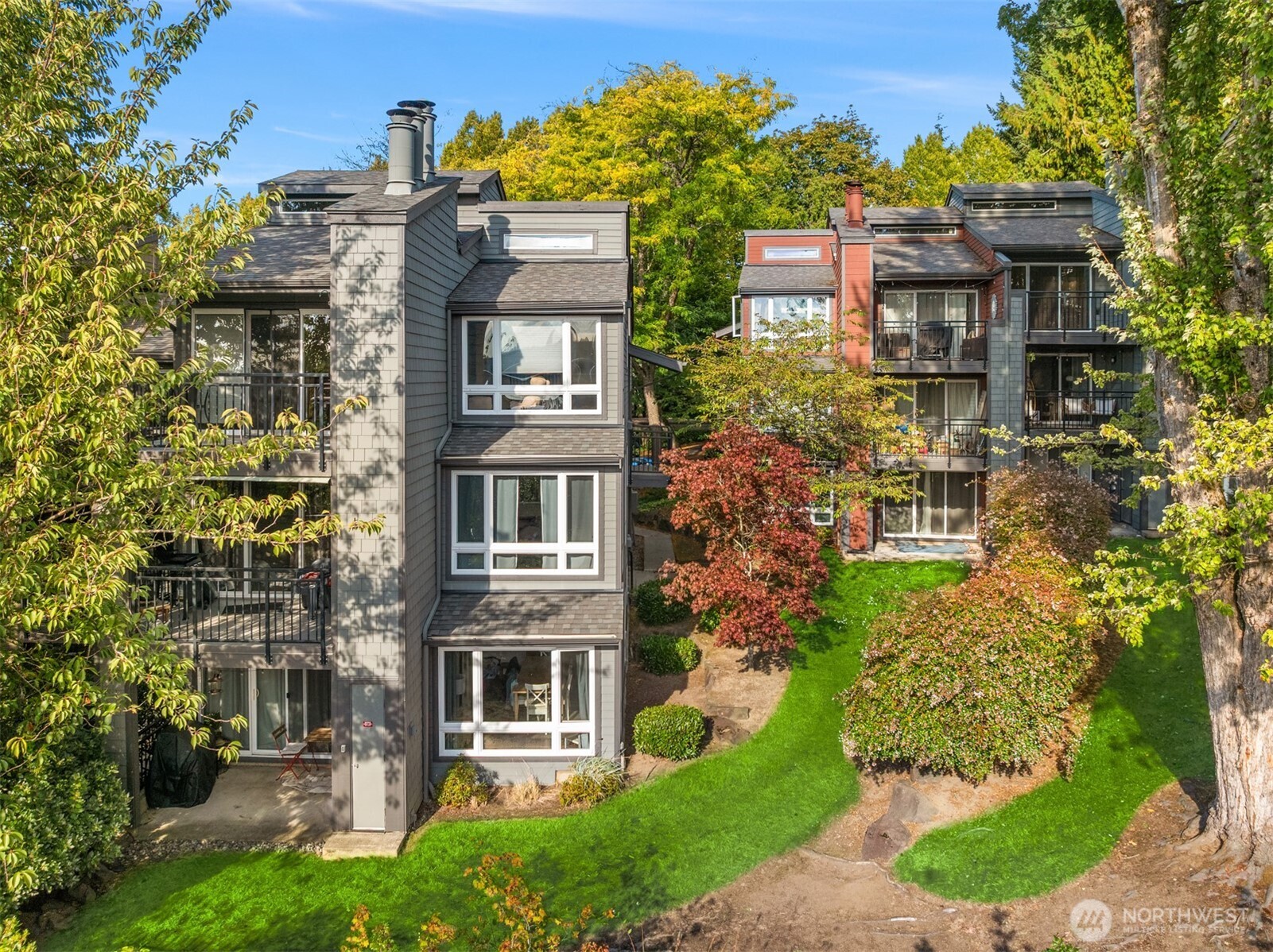 12014 98th Avenue NE #101 — photo