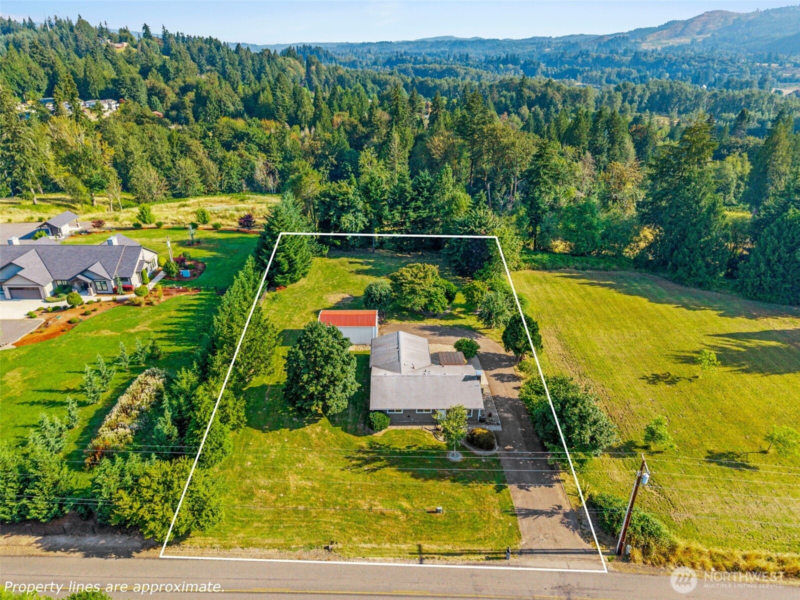 202 Waters Road, Castle Rock, WA 98611 — photo 2