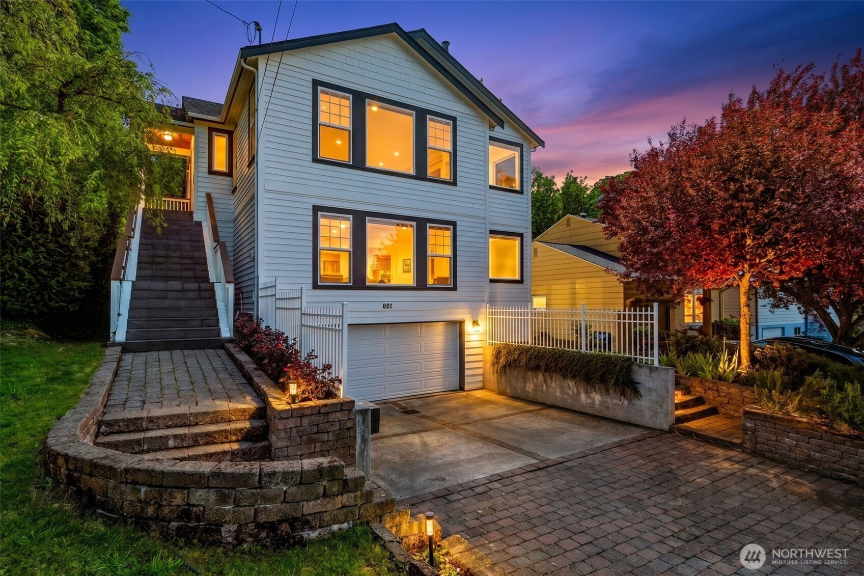 801 W Barrett Street — photo