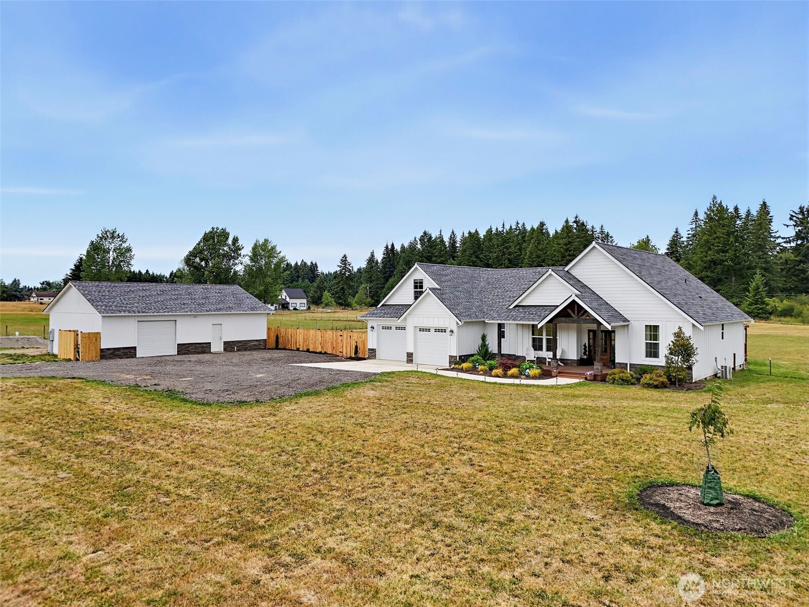 14909 Martinson Road SE — photo