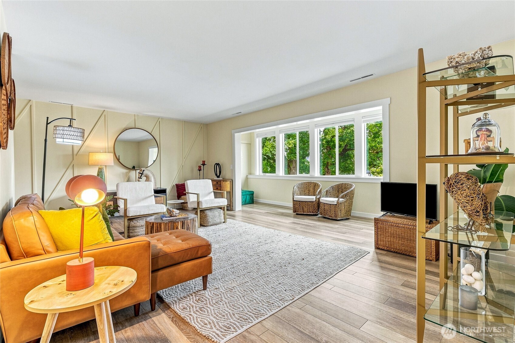 364 Catherine Street #F7 — photo