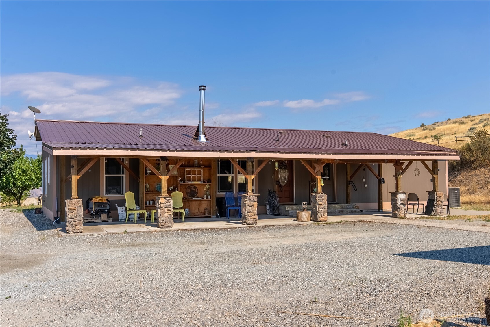 47 Barn Dance Drive — photo