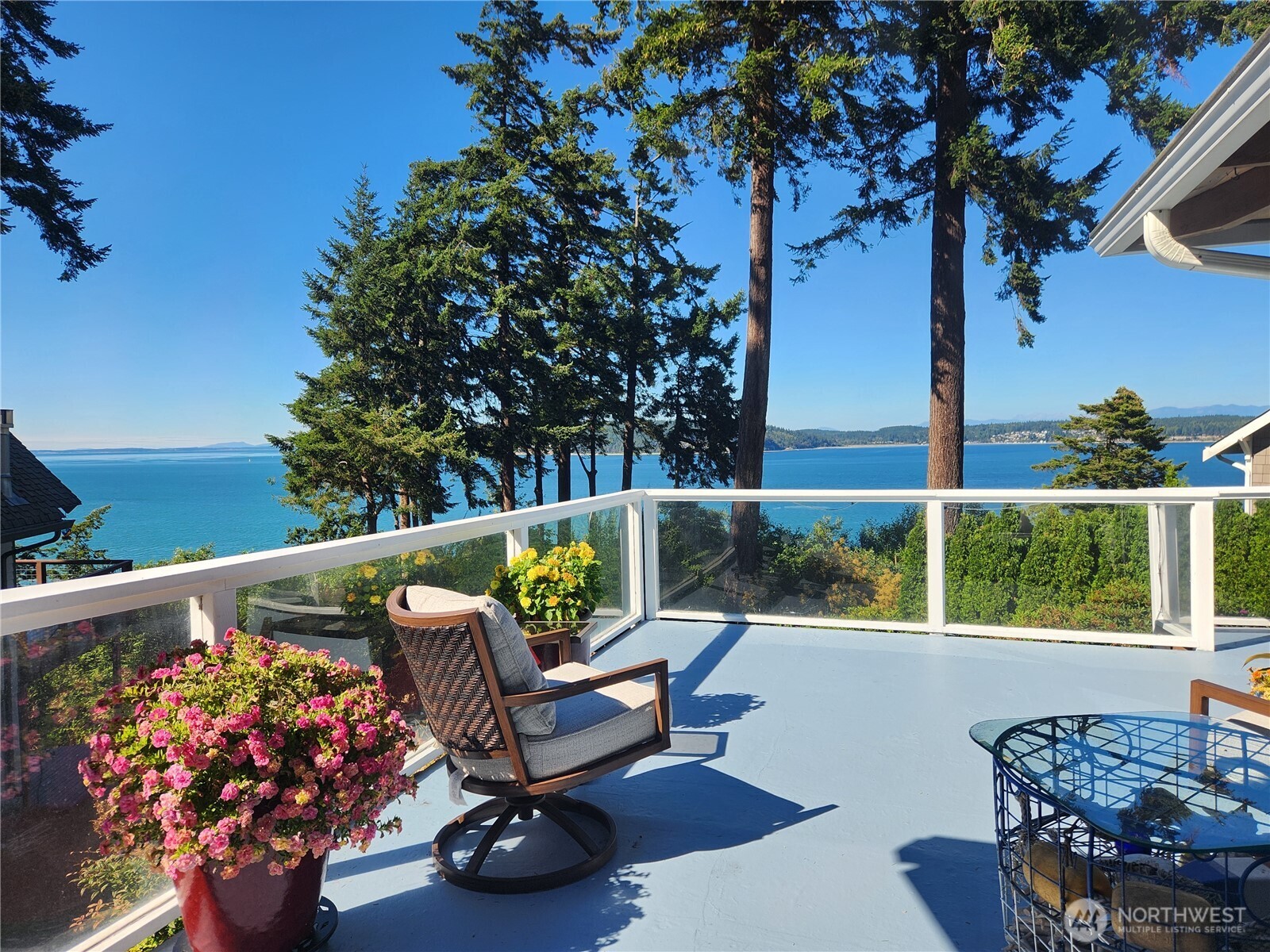 2426 Eastpoint Drive — photo