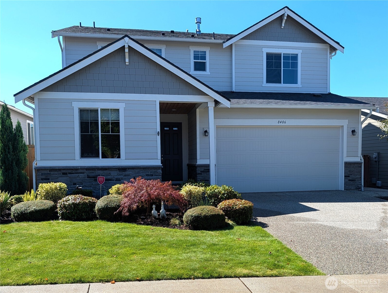 8406 57th Place NE — photo