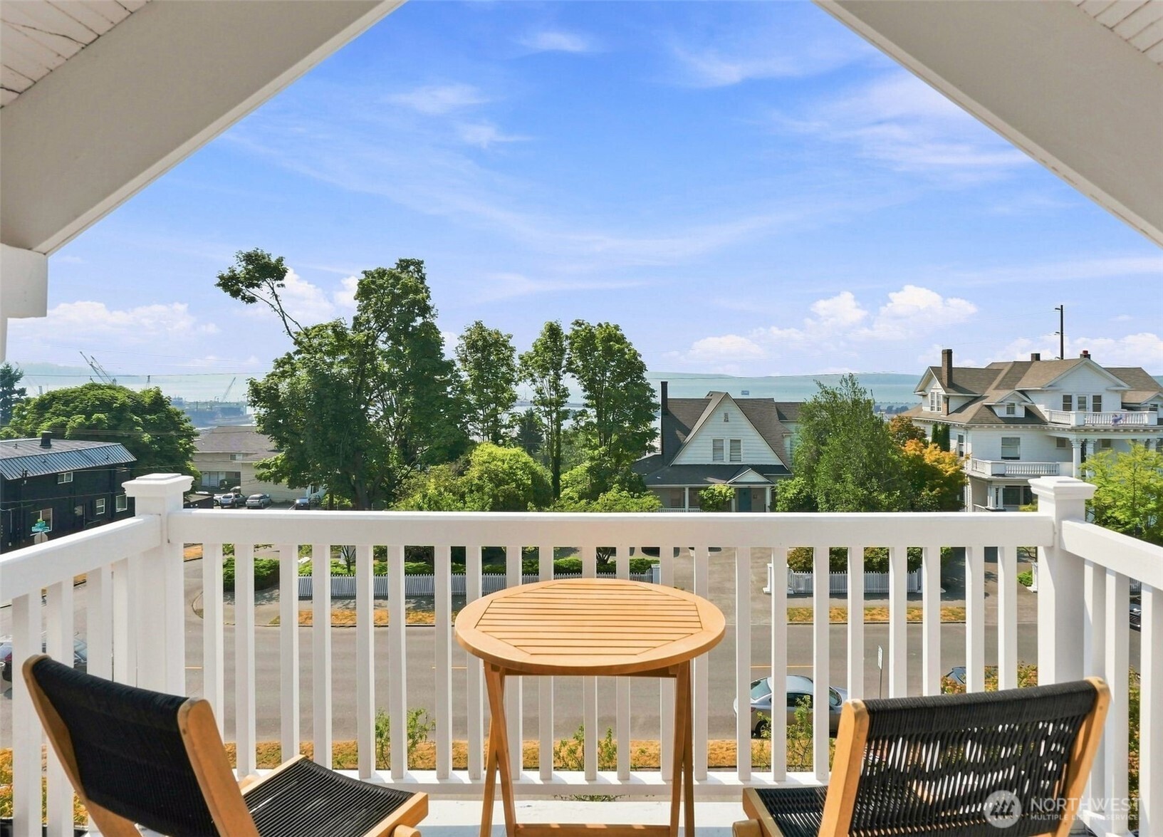 2329 Rucker Avenue, Everett, WA 98201 — photo 2