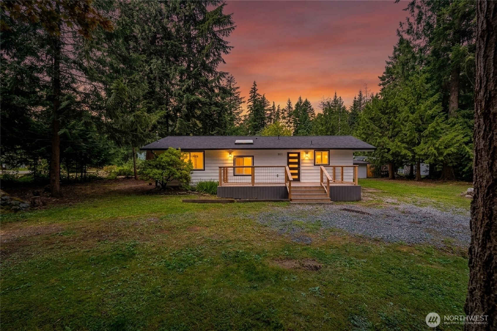 921 Ruby Valley Court, Maple Falls, WA 98266 — photo 2