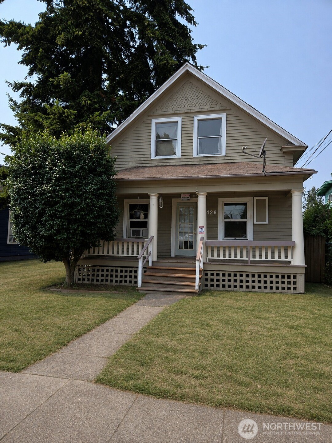 5426 S Lawrence Street — photo