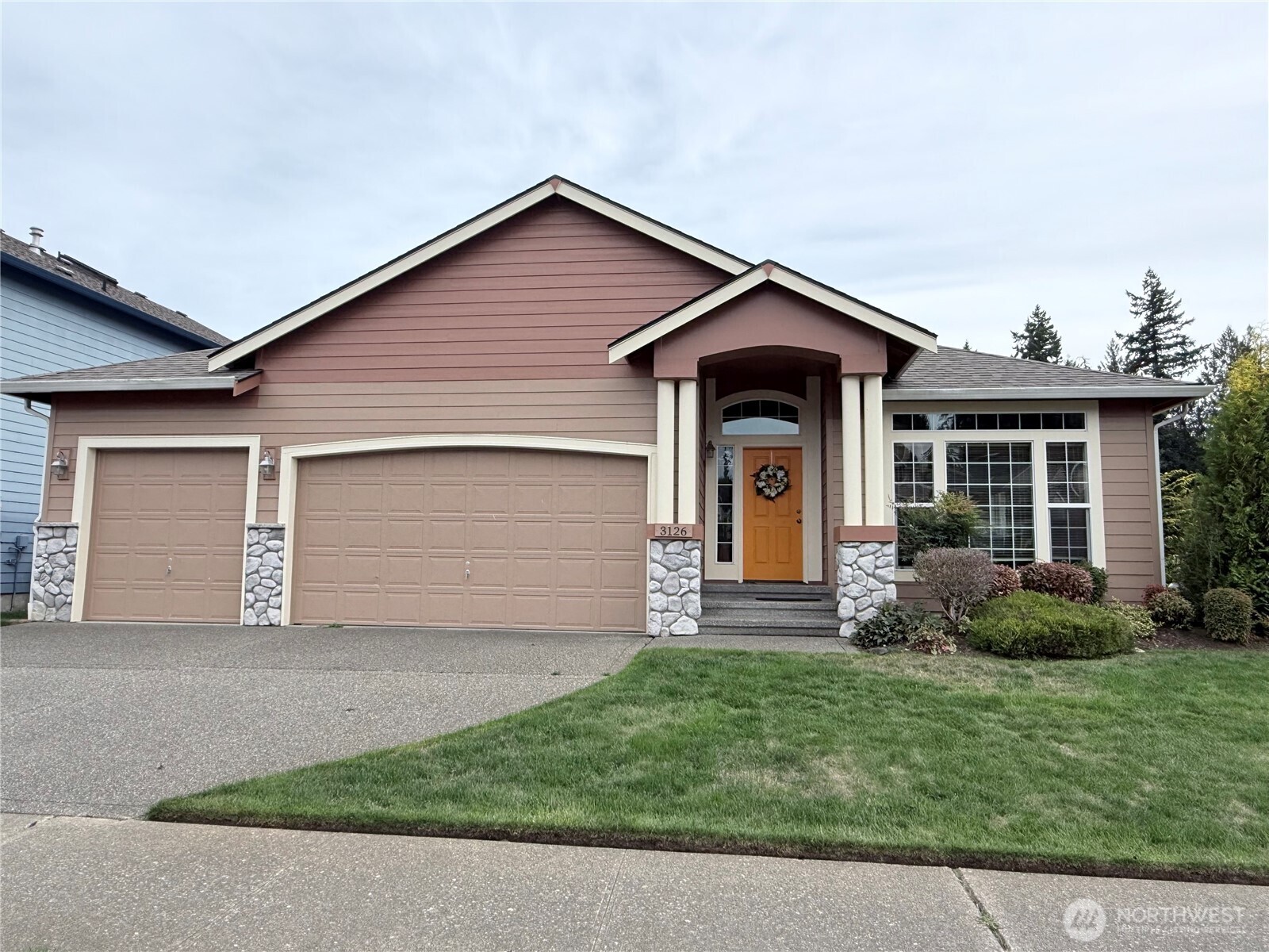 3126 Red Fern Drive NW — photo