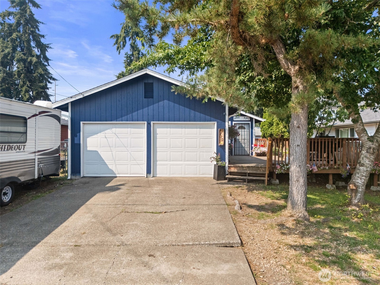 1710 W Young Street — photo