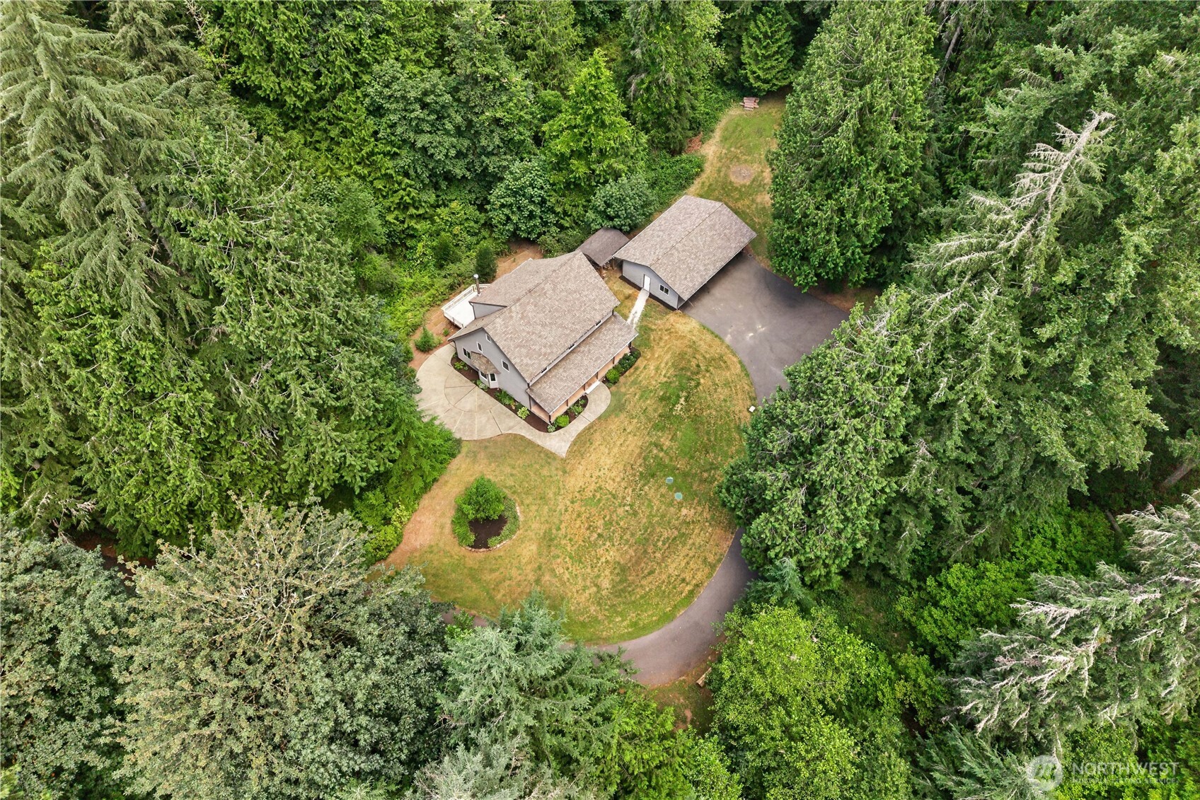 17432 Issaquah Hobart Road SE — photo