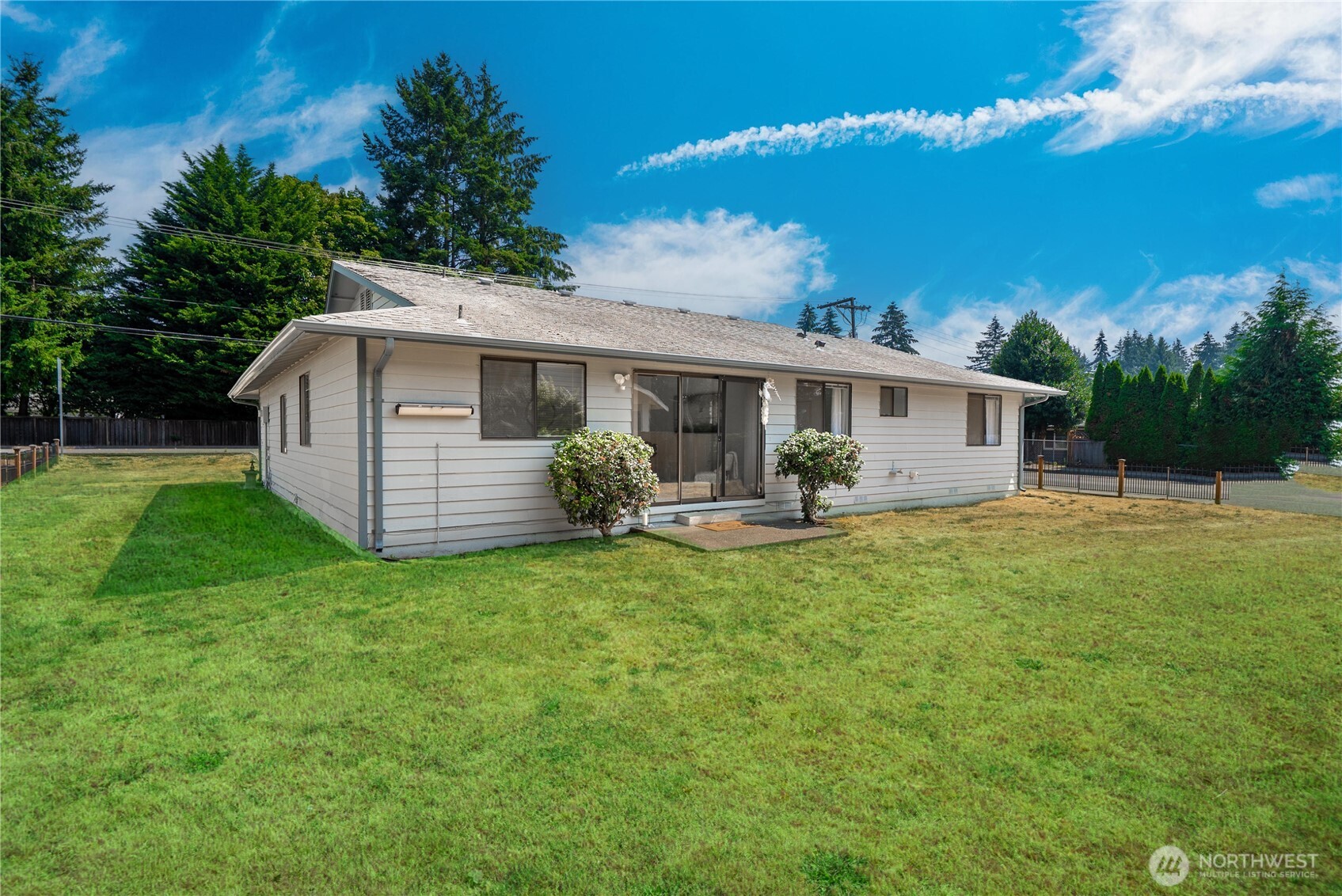 1901 Union Avenue NE, Renton, WA 98059 — photo 2