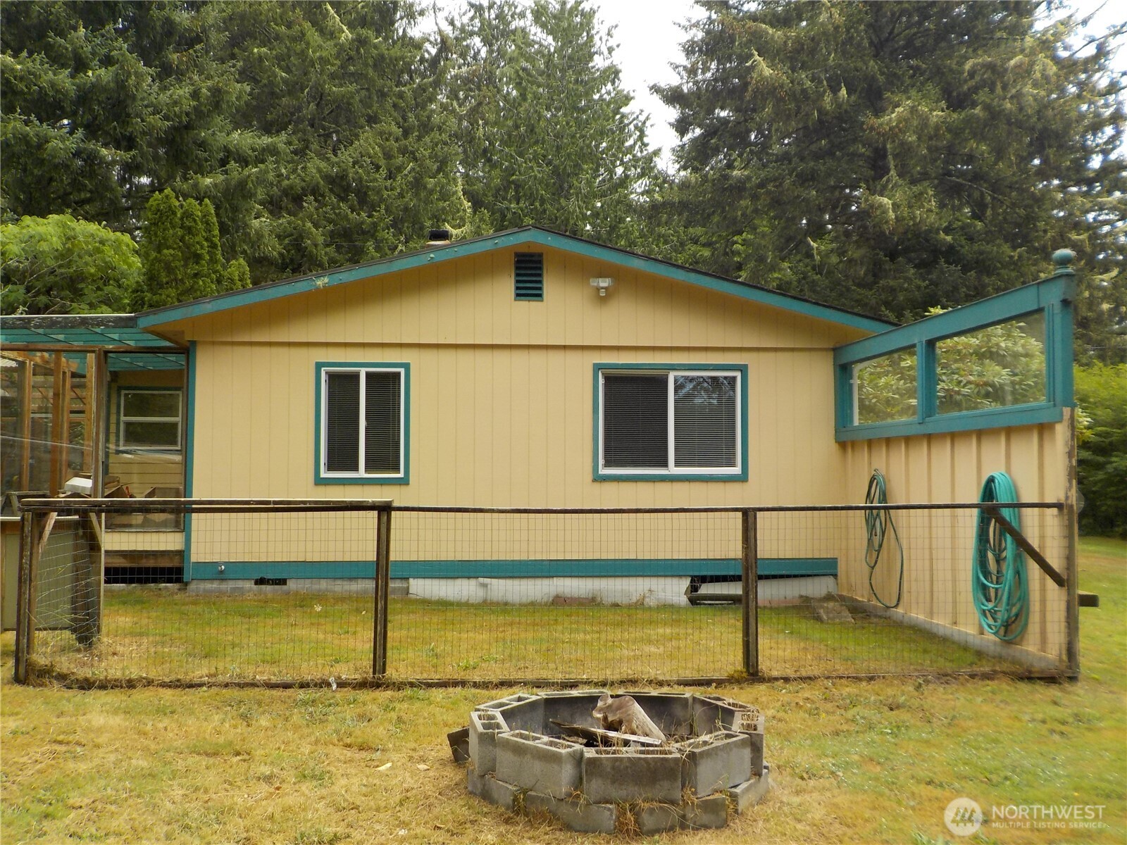 15701 Birch St — photo