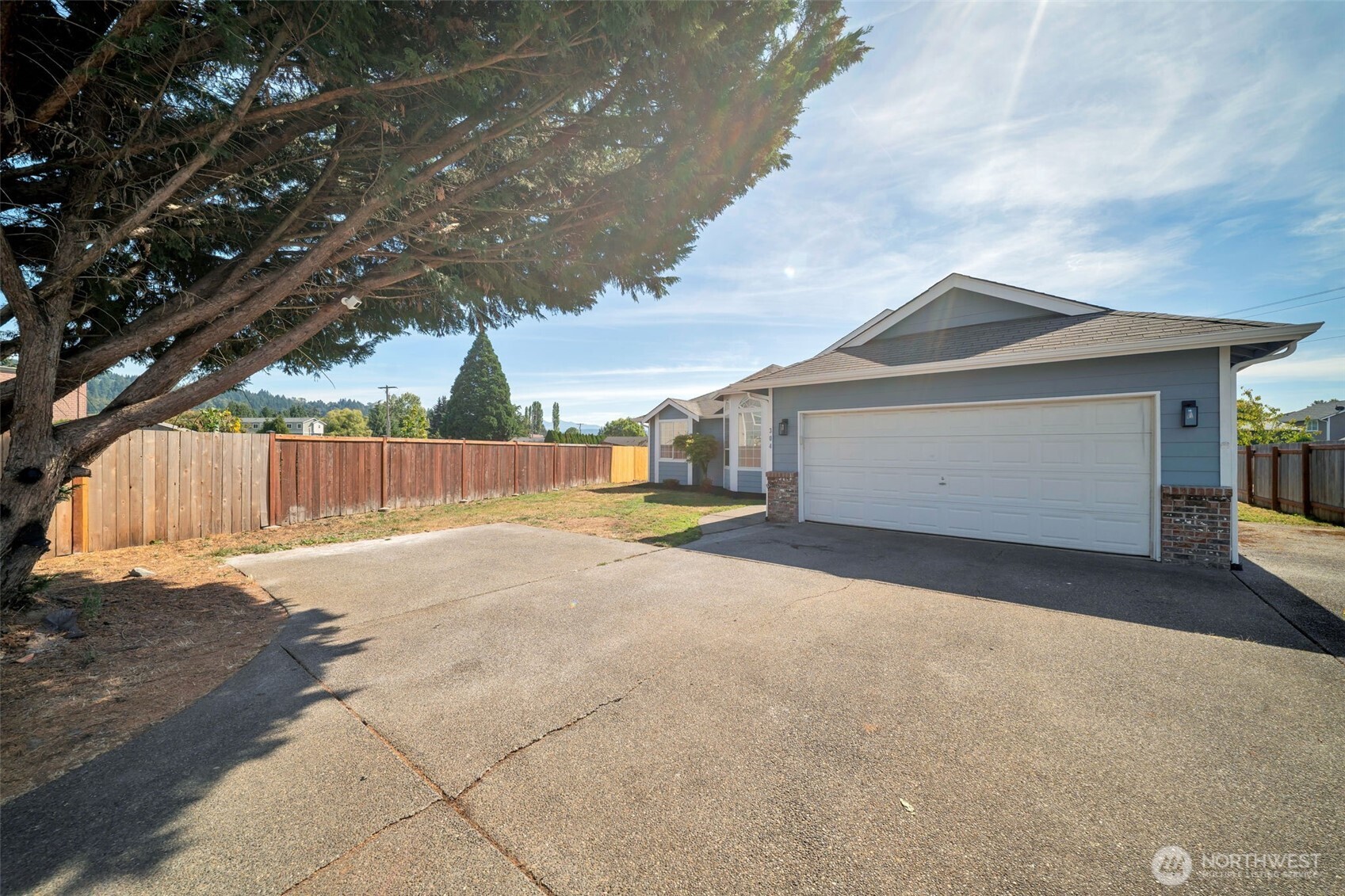 304 Eldredge Court NW, Orting, WA 98360 — photo 2
