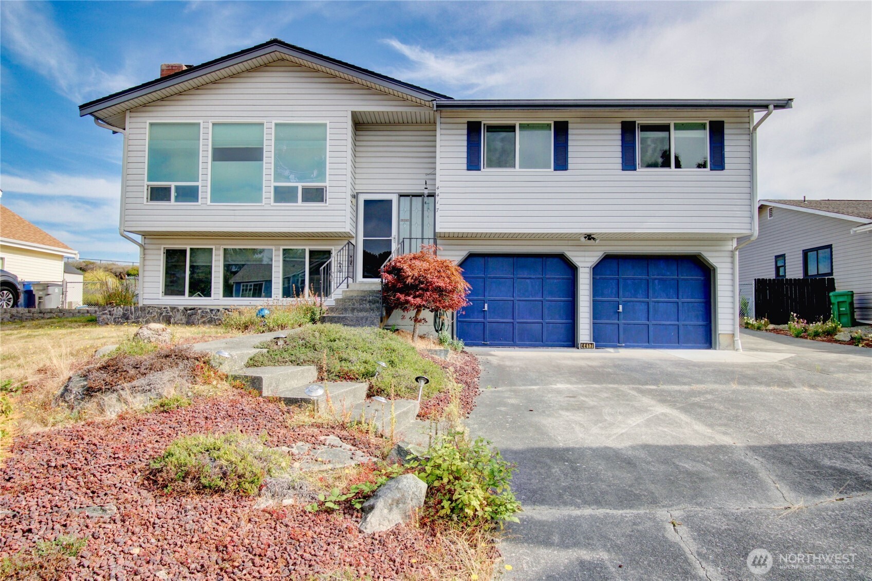 4417 Glasgow Way — photo