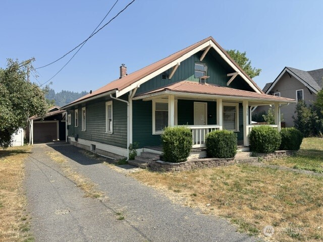 538 SW Chehalis Avenue — photo