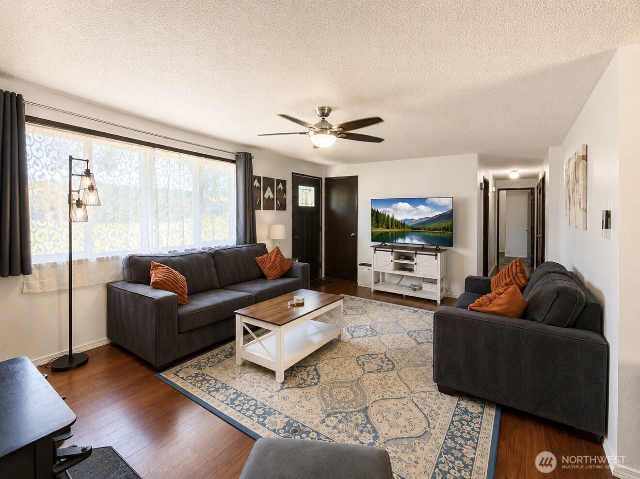 930 Robin Hood Loop, Forks, WA 98331 — photo 3