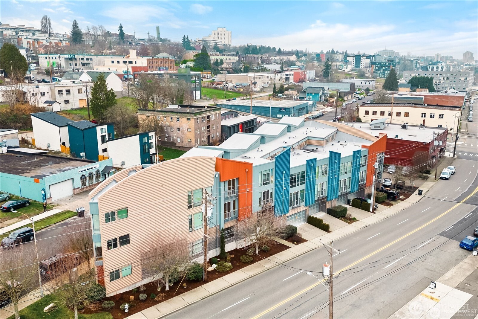 2520 Jefferson Avenue #L — photo
