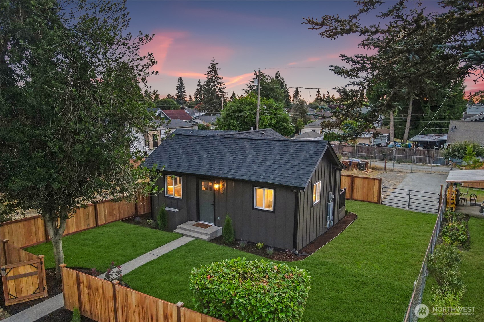 7408 S D Street — photo