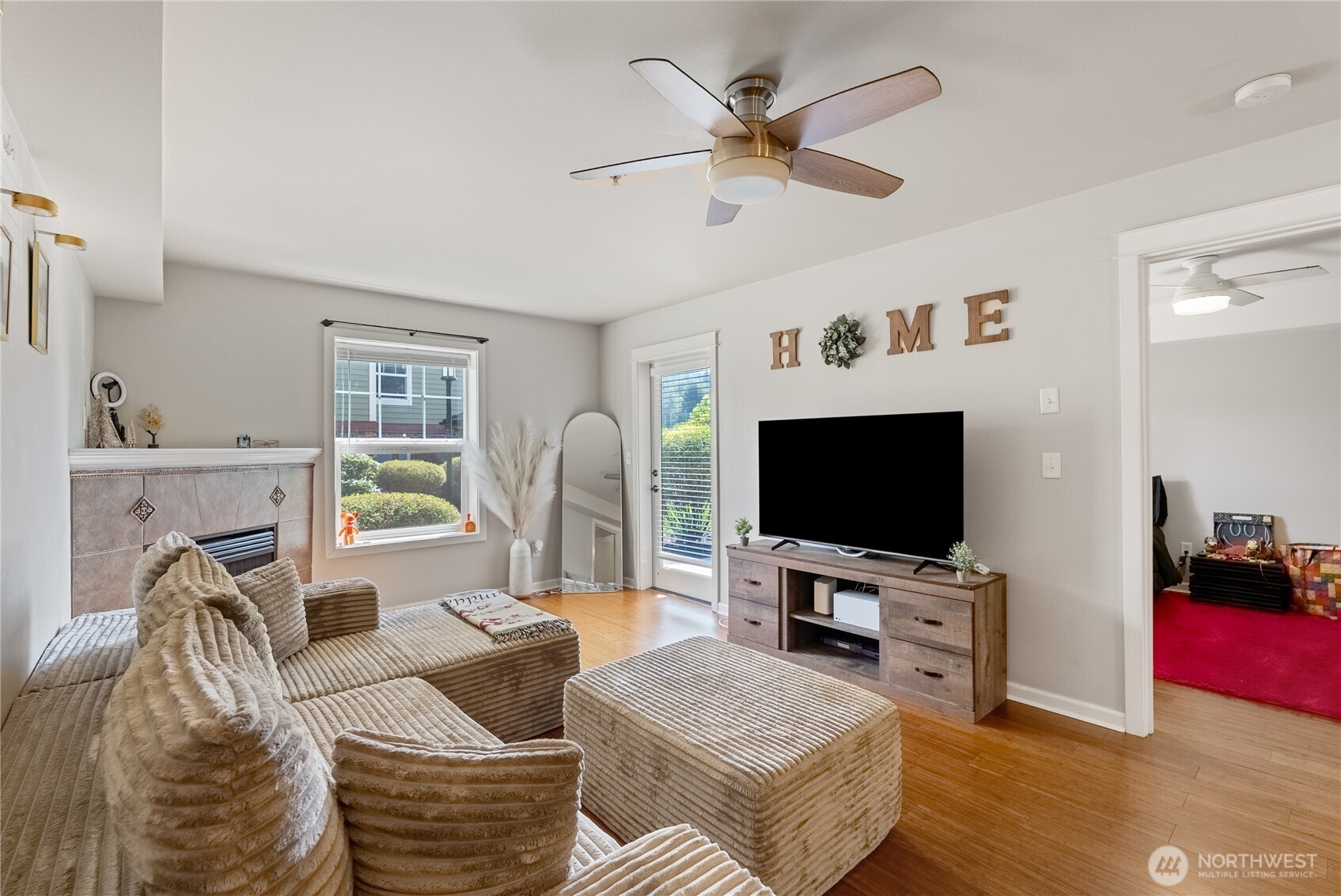 690 32nd Street #B107 — photo