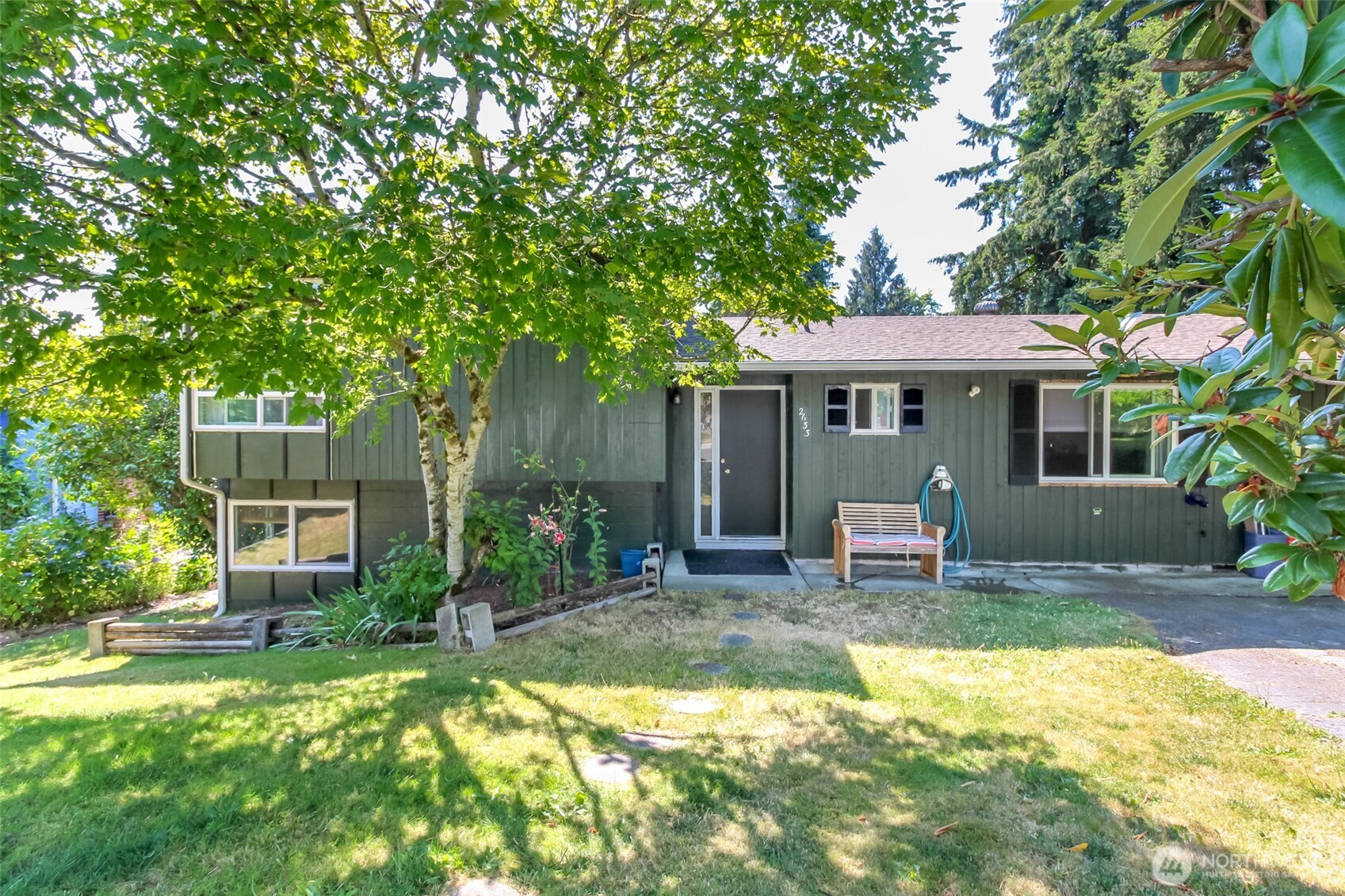 2633 Lake Youngs Court SE — photo