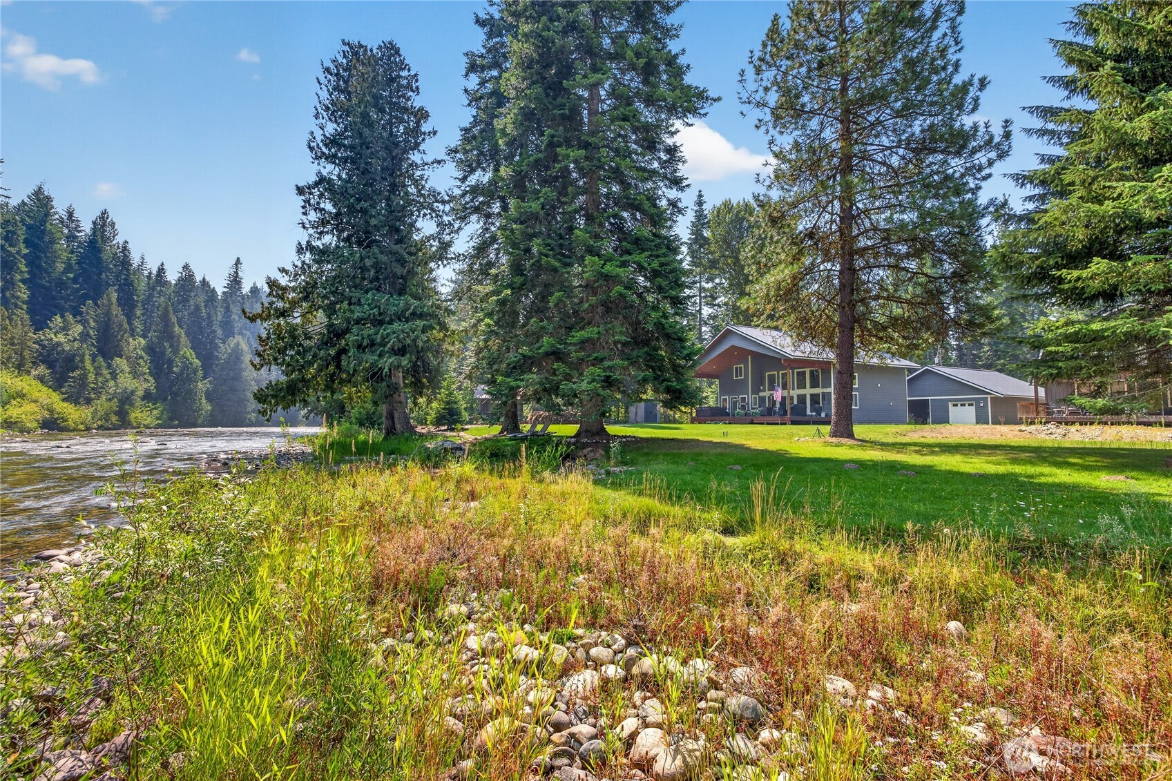 2303 Pine Tree Road — photo