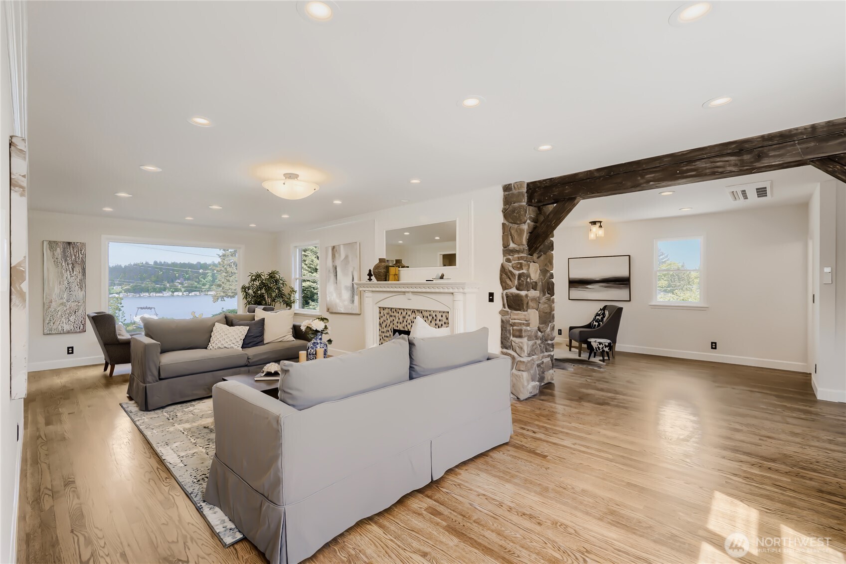 16066 Inglewood Road NE — photo
