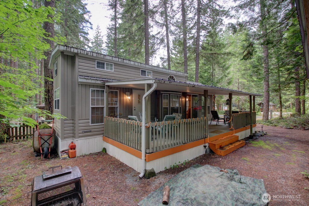 137 6 Riverside Drive, Deming, WA 98244 — photo 2