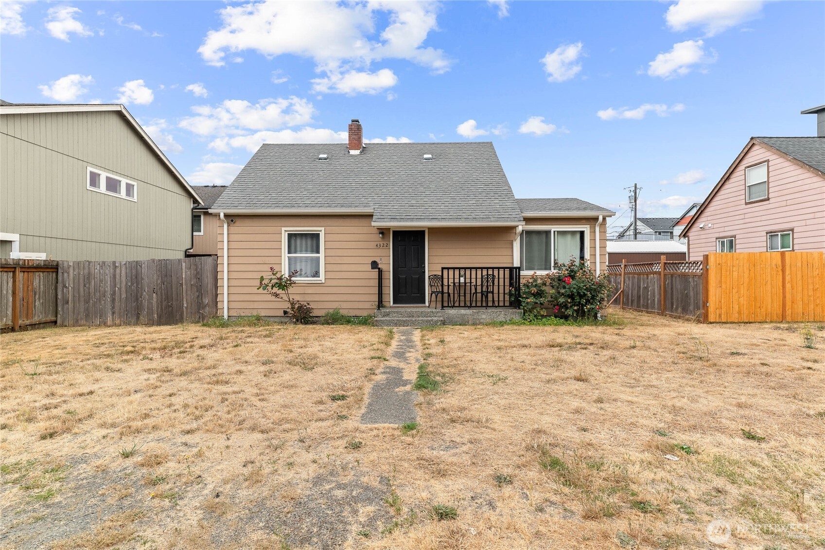 4322 S Lawrence Street — photo