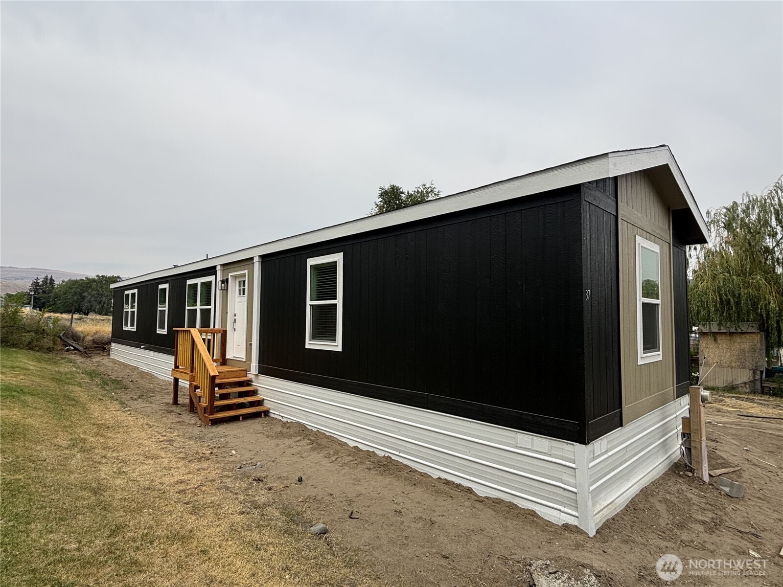 2400 Tacoma Ave #37 — photo