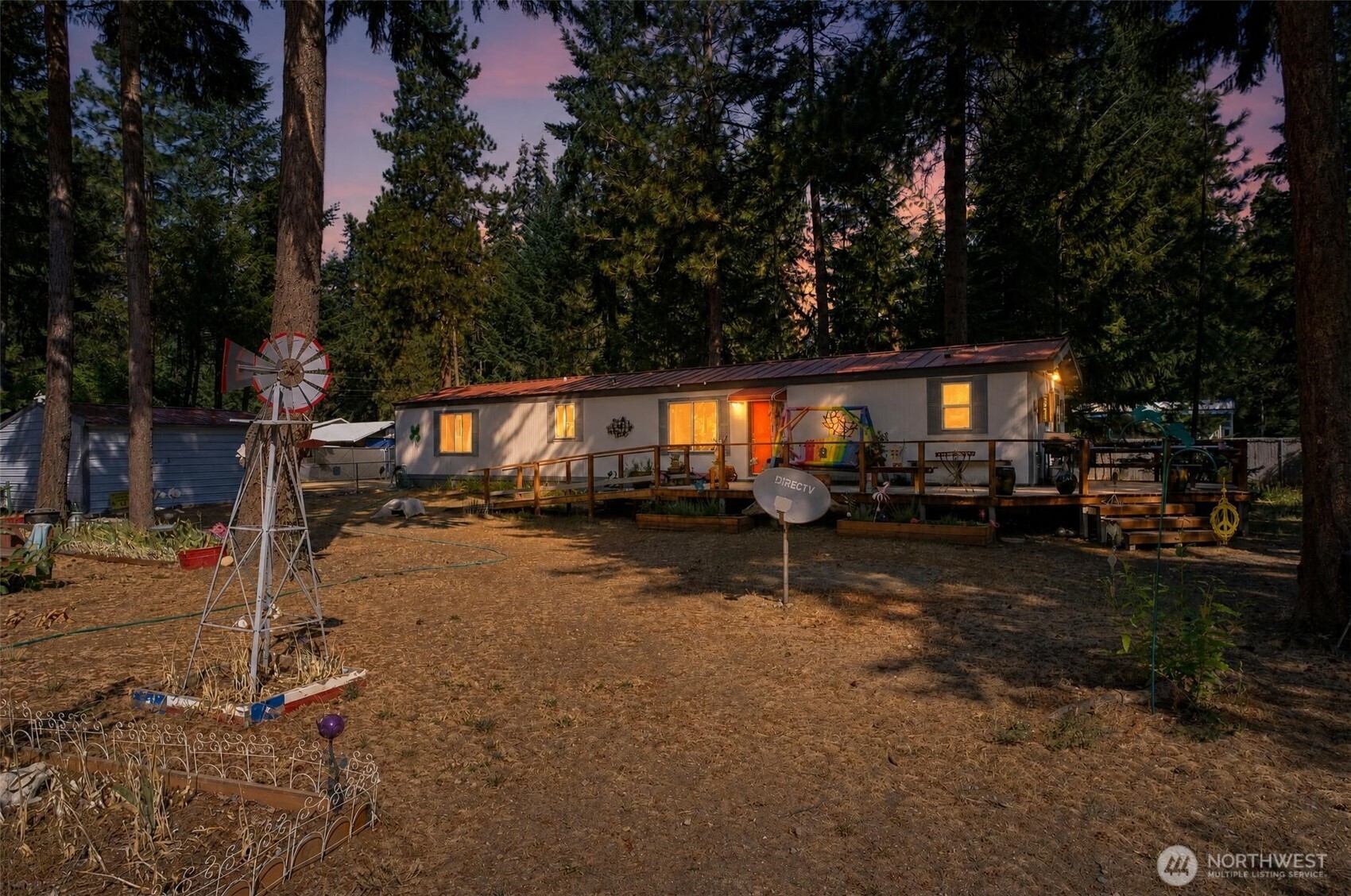 221 Ermine Loop — photo