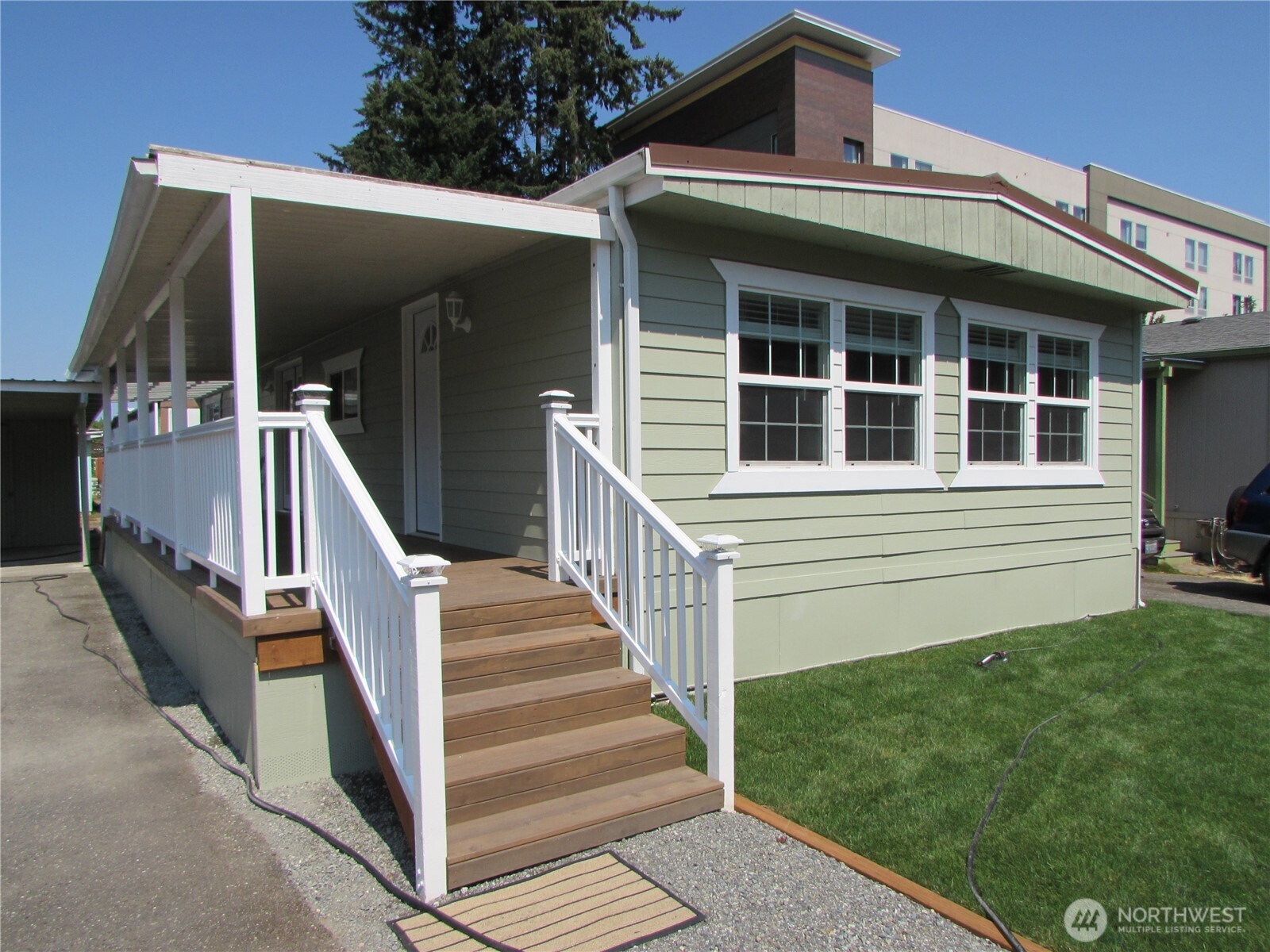 11424 36th Drive NE #98 — photo